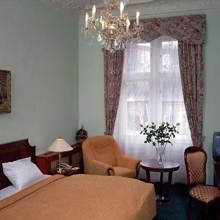 Hotel Ester