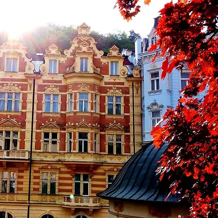 Hotel Ester 4*