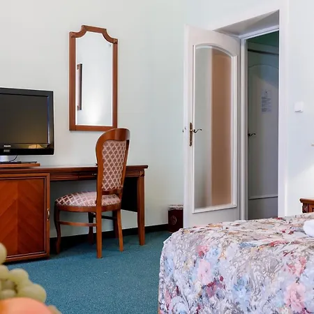 Ester Hotel Karlsbad