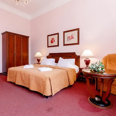 Hotel Ester